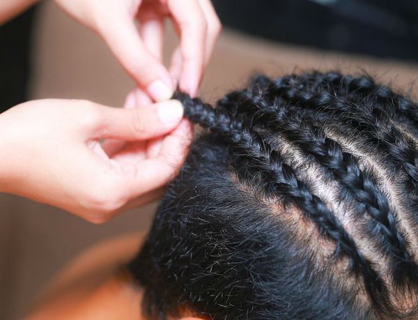 Прически с кудряшками из косичек на ночь Прически с кудряшками из косичек на ночь
